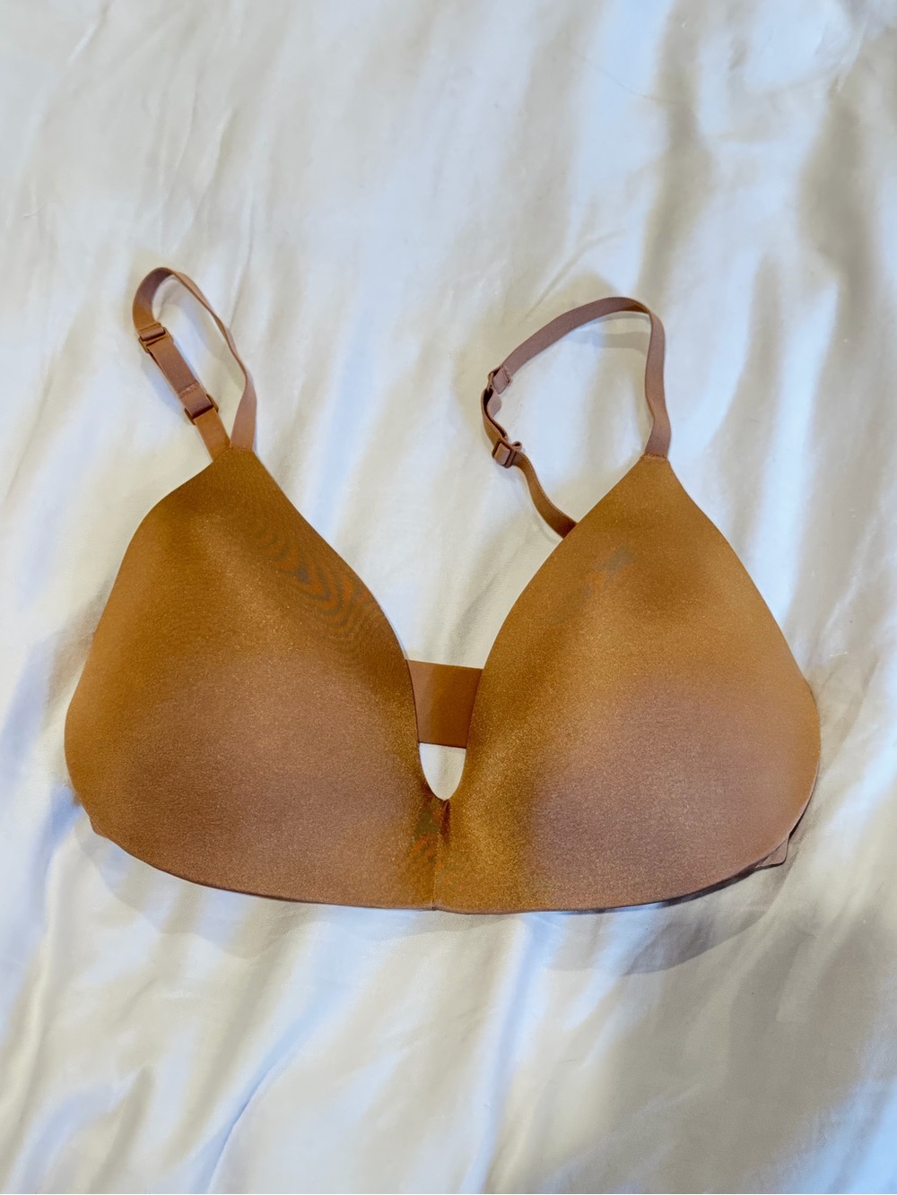 WIRELESS FORM PUSH-UP PLUNGE BRA